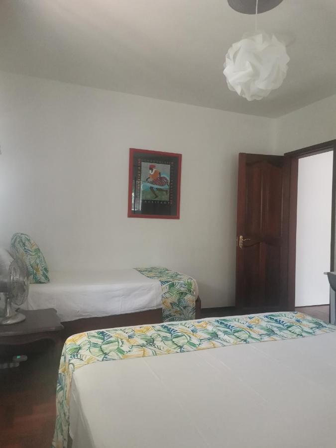 Artists House Apartment Riviere Noire Bagian luar foto